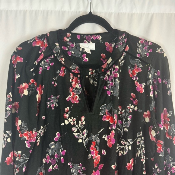 J Jill Floral Black and Pink Women's Top Velvet-Piped Top - Picture 11 of 17